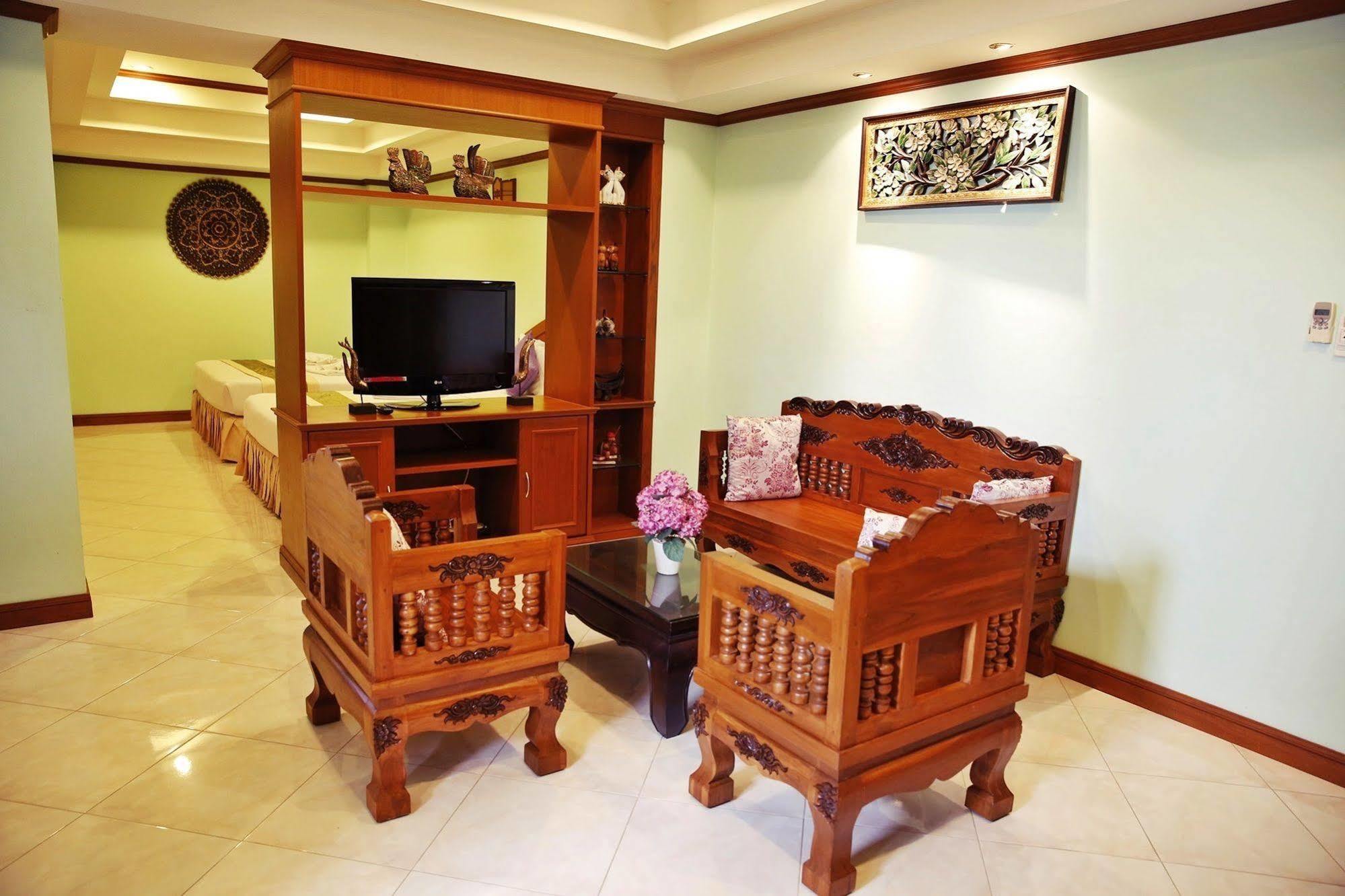 Baan Ss Karon Hotel Exterior photo